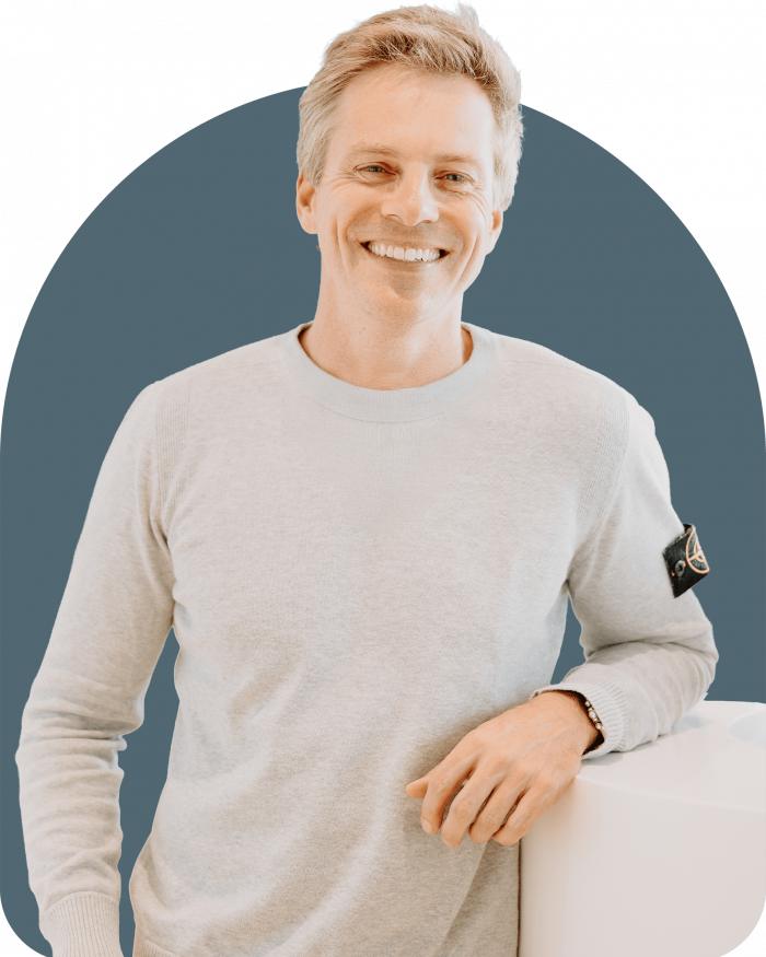 Dr. Mittelberger im Portrait.