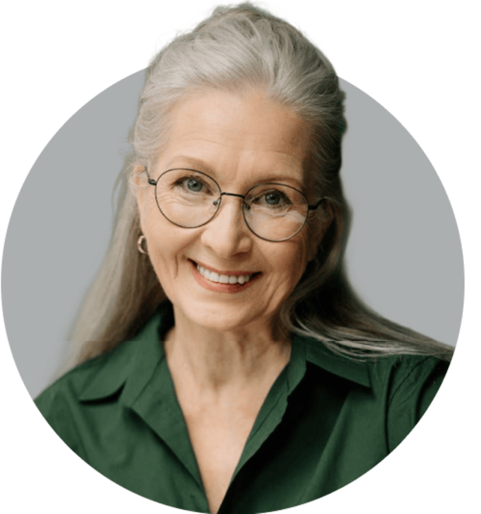 Eine &auml;ltere l&auml;chelnde Patientin.