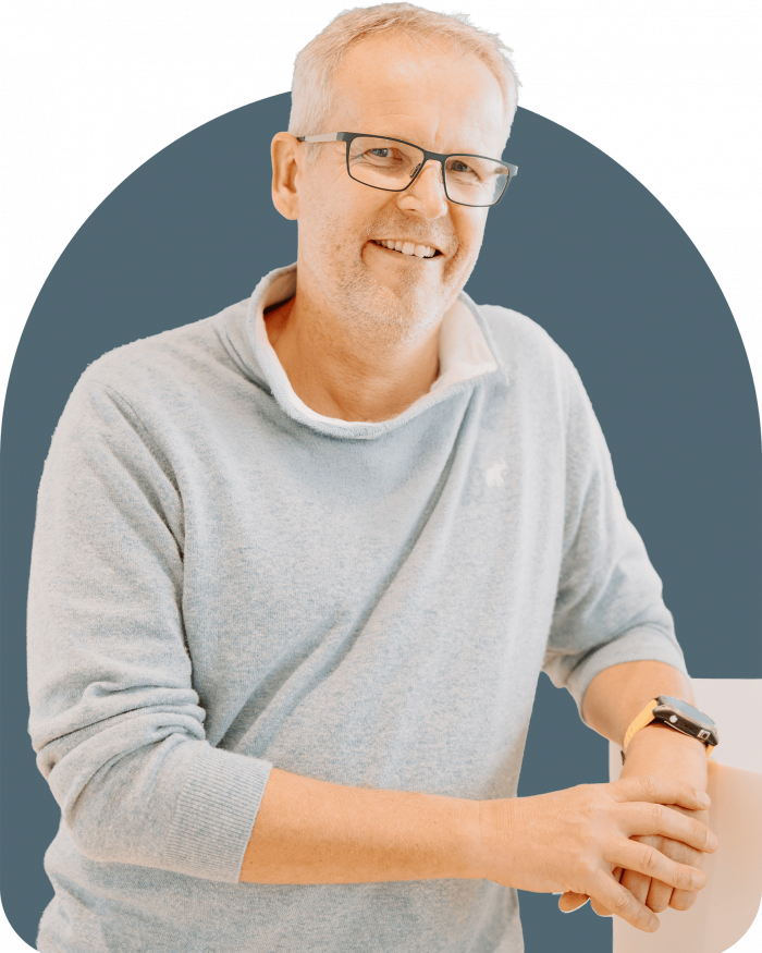 Dr. Brunner im Portrait.